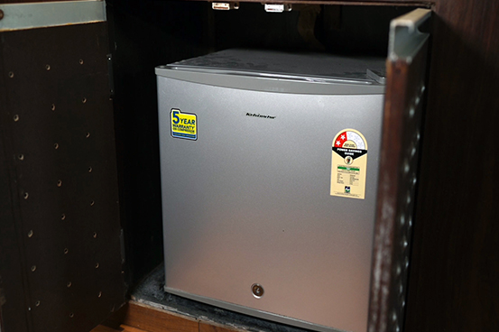 Services & Amenities